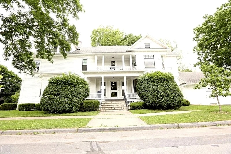 1st Class Rentals Munson Manor VII at Watkins Avenue in Otsego County, New York, United States — photo 3
