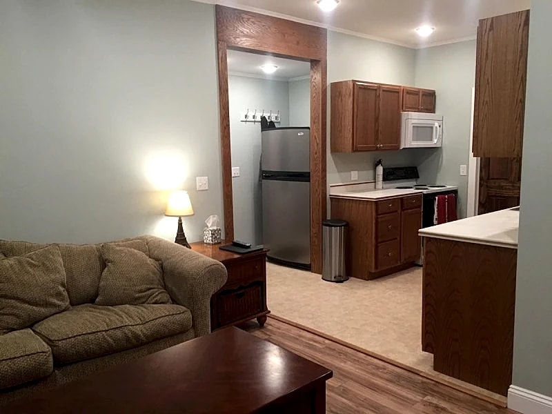 1st Class Rentals - 3 Bedroom Apartment downtown Oneonta - Otsego County in Otsego County, New York, United States — photo 2