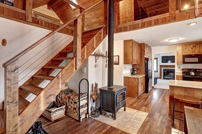 Aspen Acre | 3 Bed, 2 Bath in Lead, South Dakota, United States — photo 4