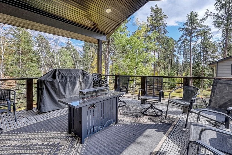 Spacious Deer Mountain Cabin | Close to ATV & Snowmobile Trails | Game Room w/ Arcade in Lead, South Dakota, United States — photo 5