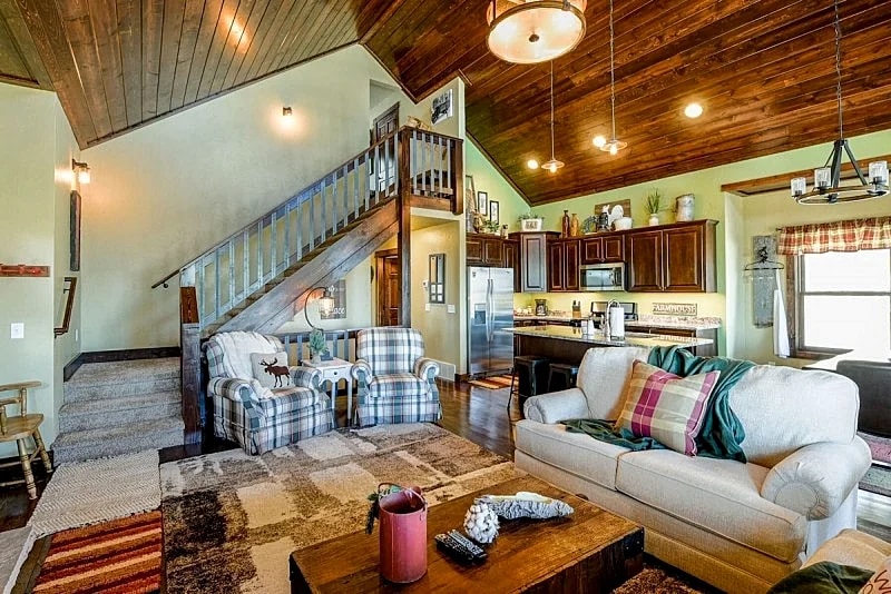 Little Badger Lodge at Gilded Mountain in Lead, South Dakota, United States — photo 4