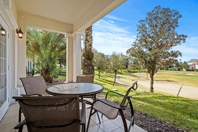 Arnold Palmer Legacy golf course views! 3 bed, 2.5 bath Townhouse in Heritage Crossing Way in Kissimmee, Florida, United States — photo 4