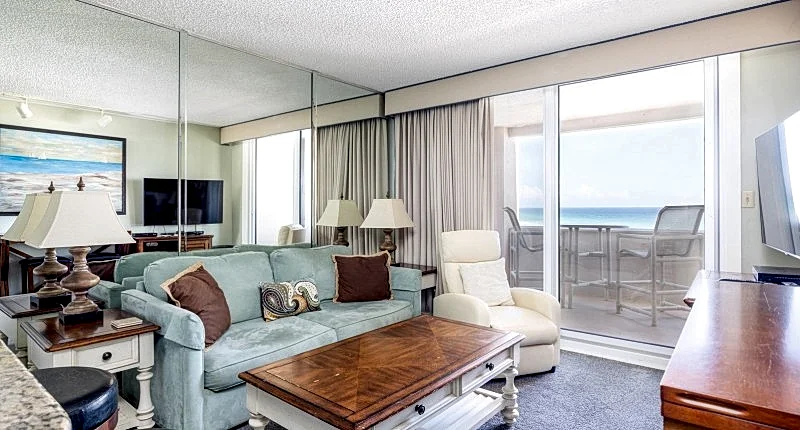 Wow!!! Updated Beach Front Resort 6th Floor Condo with amazing Gulf View