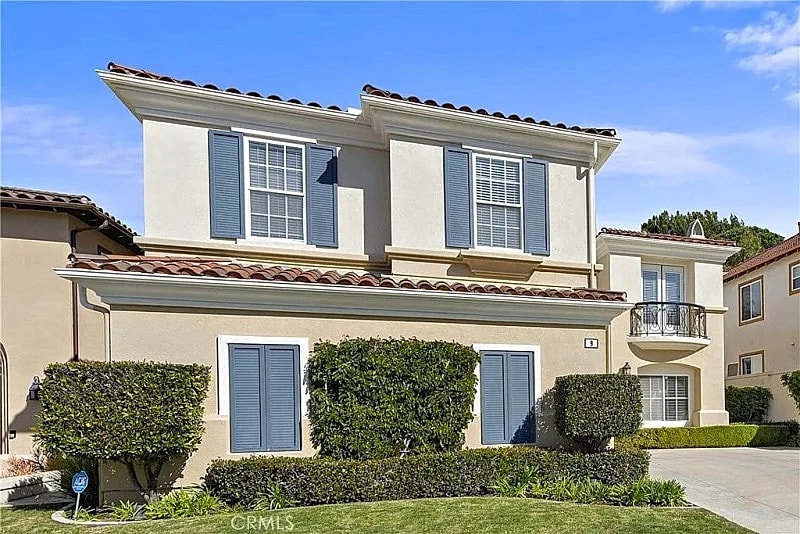 Luxury Newport Coast Retreat, Spacious 5-Bedroom Pool Home in Gated Community in Newport Beach, California, United States — photo 2