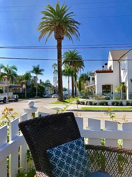 Enjoy Ocean View from Large Private Patio, A/C & Garage in Newport Beach, California, United States — photo 4