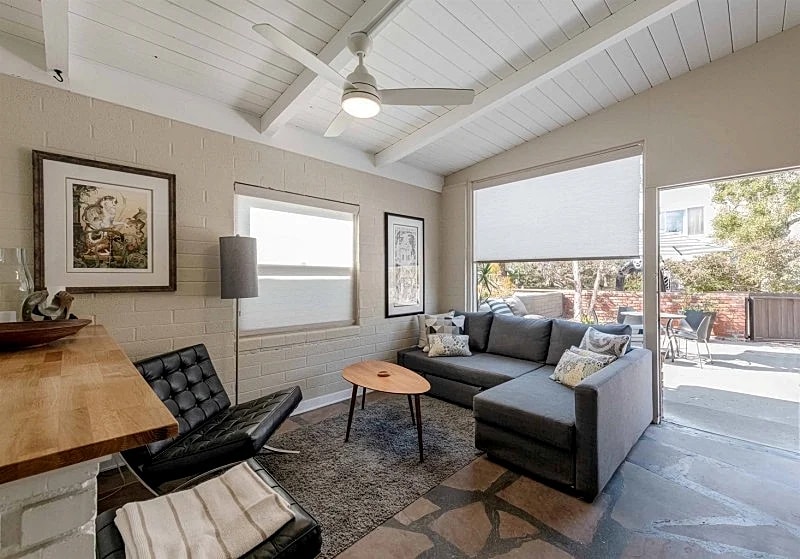 Charming Beachside 1-Bedroom Apartment on a Peaceful Walk-Street in North Hermosa in Hermosa Beach, California, United States — photo 3