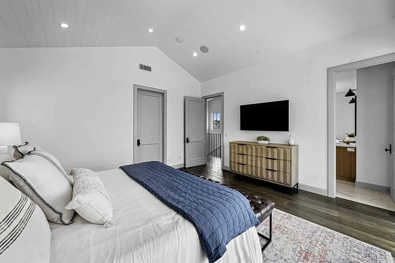 Executive Ocean View Oasis Home, Walk to Beach & Hollywood Riviera Dining in Redondo Beach, California, United States — photo 2