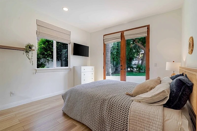 Coastal Luxury Family Retreat with Ocean Views, Hot Tub & Prime South Redondo Location in Redondo Beach, California, United States — photo 5