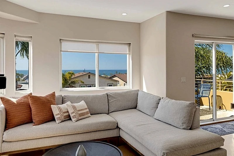 Stunning Ocean View 3 Bedroom Townhouse in the Heart of Downtown Hermosa Beach in Hermosa Beach, California, United States — photo 4