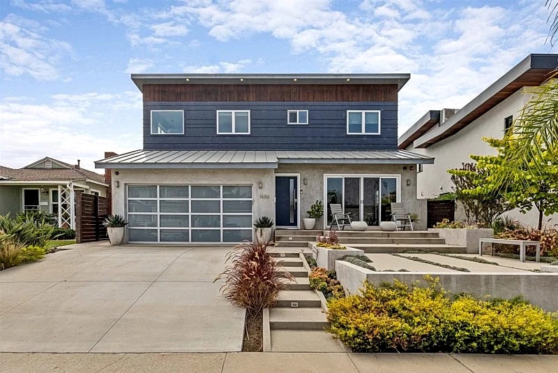 Charming 5-Bedroom Furnished Home in East Manhattan Beach, Perfect Coastal Retreat in Manhattan Beach, California, United States — photo 2