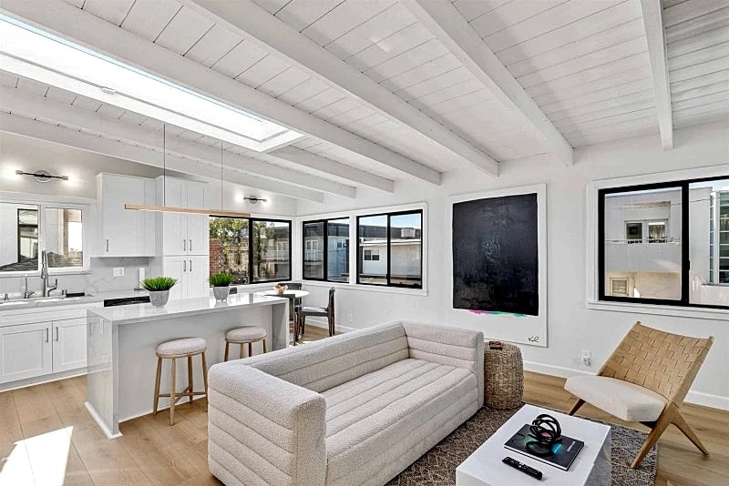3-Bedroom Ocean View Home in Manhattan Beach, Walk to the Beach & Downtown!