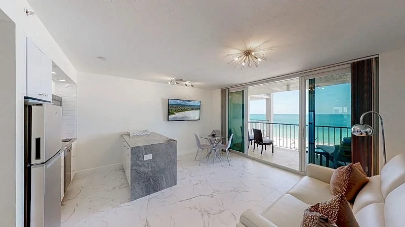 Totally Renovated Beachfront Condo at Apollo! in Marco Island, Florida, United States — photo 2