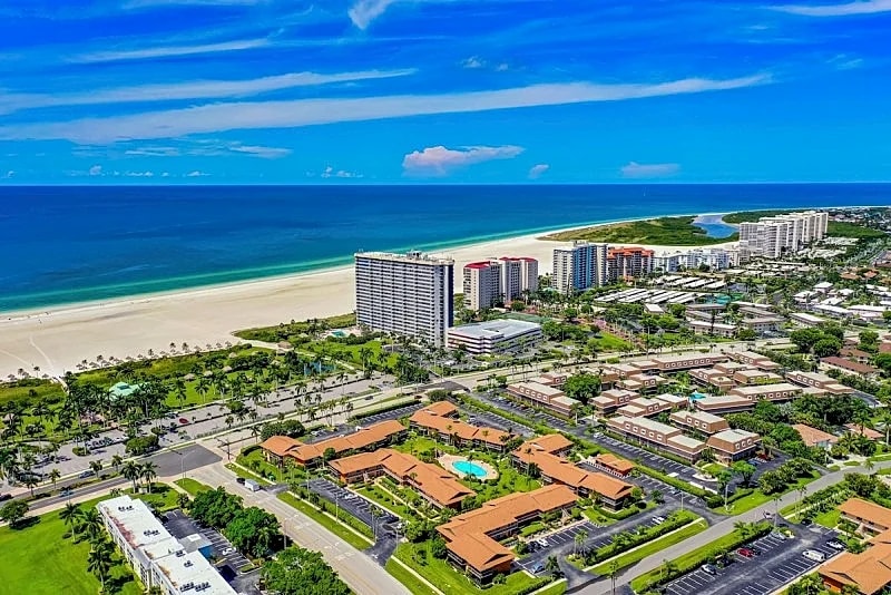 Island Escape I Short Walk to Sun and Sand in Marco Island, Florida, United States — photo 2