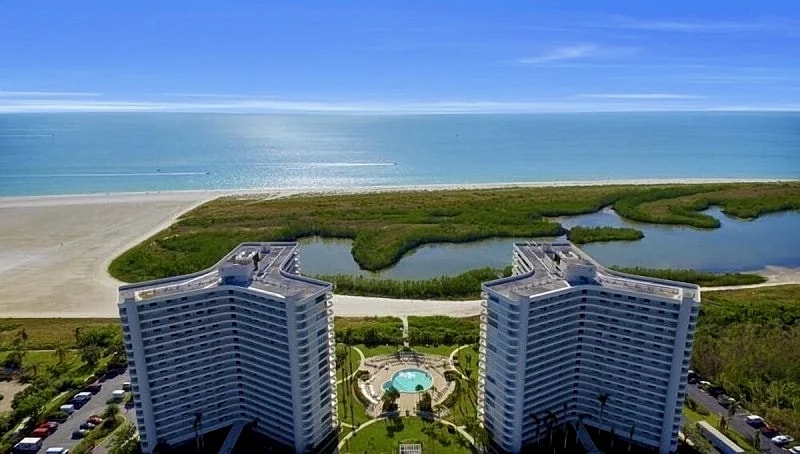 Views Stretching Down Entire Beach I Stunning Beachfront 2 Bed Condo in Marco Island, Florida, United States — photo 3