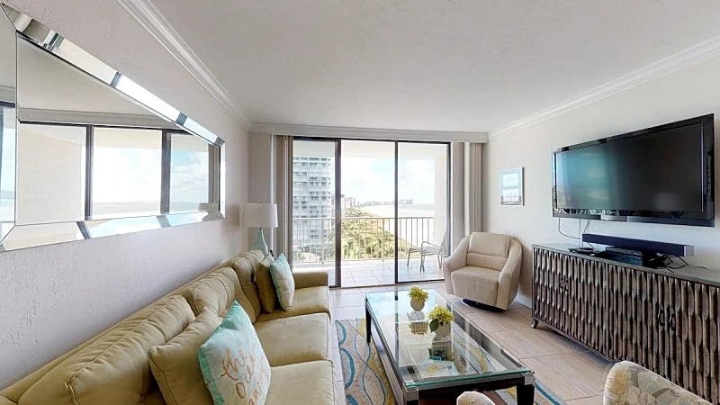 Views Stretching Down Entire Beach I Stunning Beachfront 2 Bed Condo in Marco Island, Florida, United States — photo 4