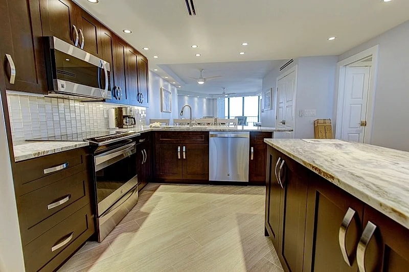Top Choice Marco Island, Complete w/ $150k Renovation!!! in Marco Island, Florida, United States — photo 3