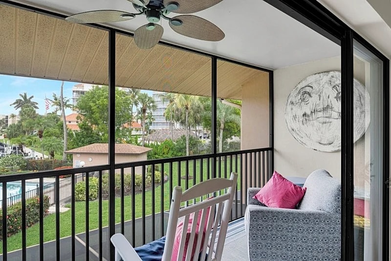 Island Escape: Walk to Beach, Pool & Canal Views in Marco Island, Florida, United States — photo 5