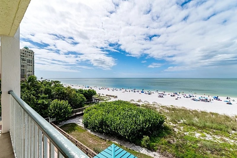 Breathtaking Sunsets @ This Beachfront Beauty, On-Site Restaurant/Tiki Bar in Marco Island, Florida, United States — photo 4