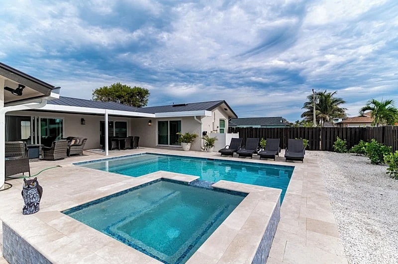 New Listing! Stunning 4 Bed I Heated Pool/Hot Tub in Marco Island, Florida, United States — photo 2