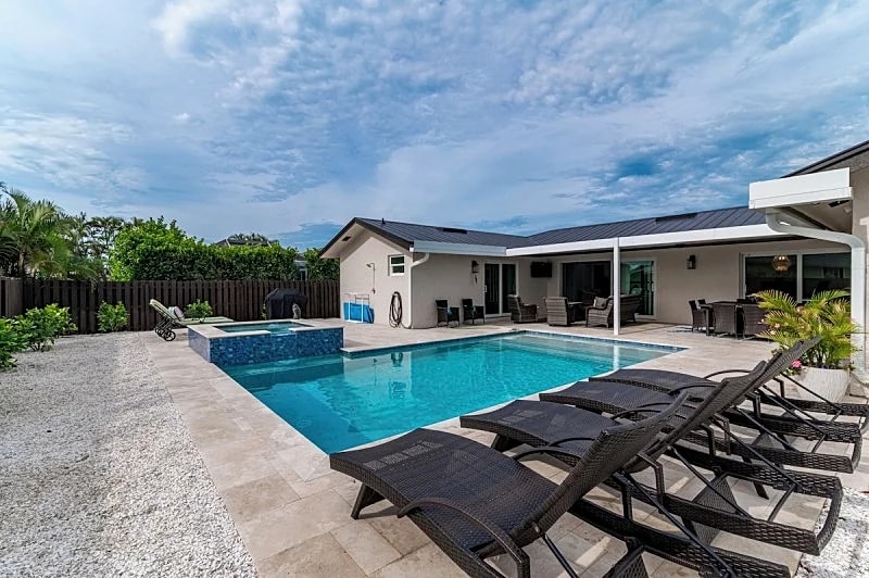 New Listing! Stunning 4 Bed I Heated Pool/Hot Tub in Marco Island, Florida, United States — photo 4