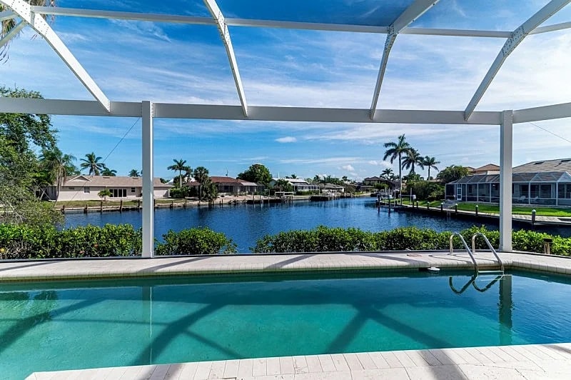 The Seahorse House I Wide Views on Tip Lot Minutes from the Gulf in Marco Island, Florida, United States — photo 3