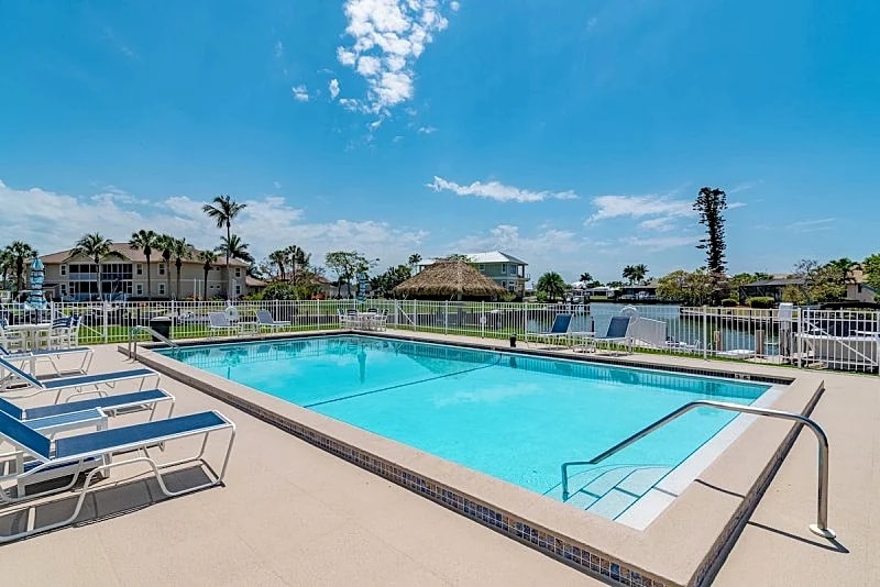 Waterfront 2 Bed in Popular Olde Marco I Close to Snook Inn in Marco Island, Florida, United States — photo 3