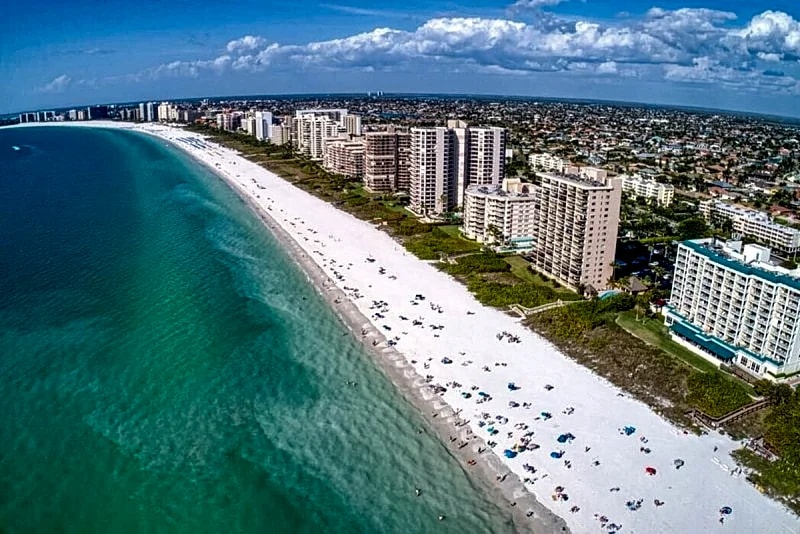 2 Bed South End Beachfront Condo at Popular Seawinds in Marco Island, Florida, United States — photo 2
