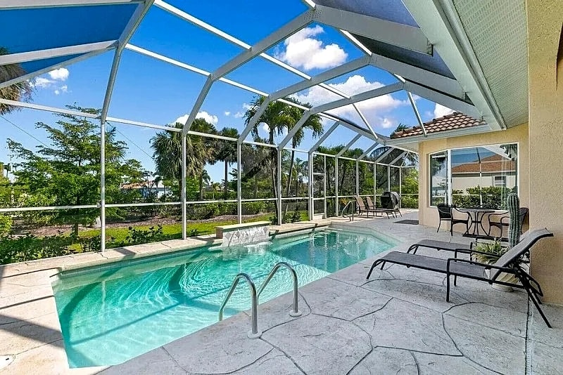 Mile From Beach Access, Spacious and Redone, Heated Pool! in Marco Island, Florida, United States — photo 5
