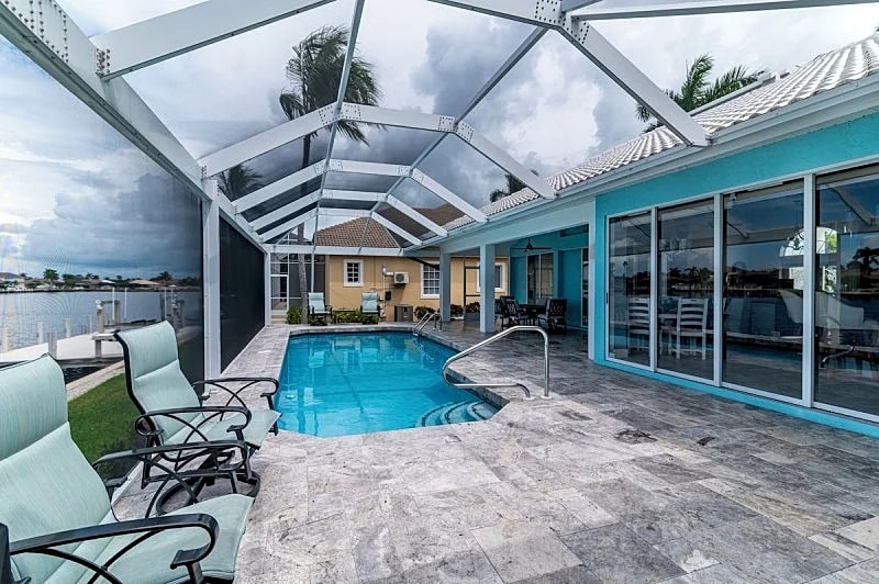 Waterfront 3 Bed I Wide Water Views I Heated Pool in Marco Island, Florida, United States — photo 4