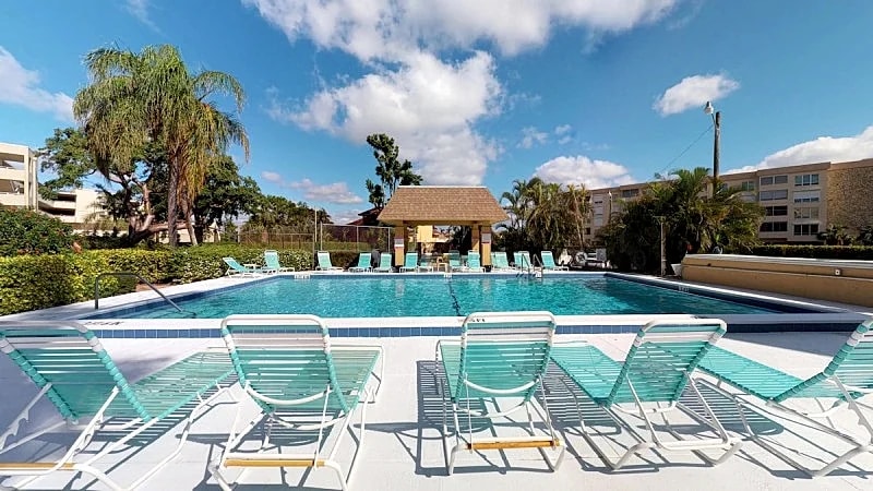 End Unit Steps from Beach Access w/ No Crazy Beach Prices!!! in Marco Island, Florida, United States — photo 5