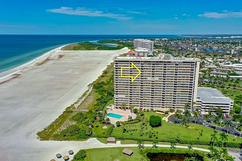 Beachfront 2 Bed I Views Stretching Down Entire Beach in Marco Island, Florida, United States — photo 3