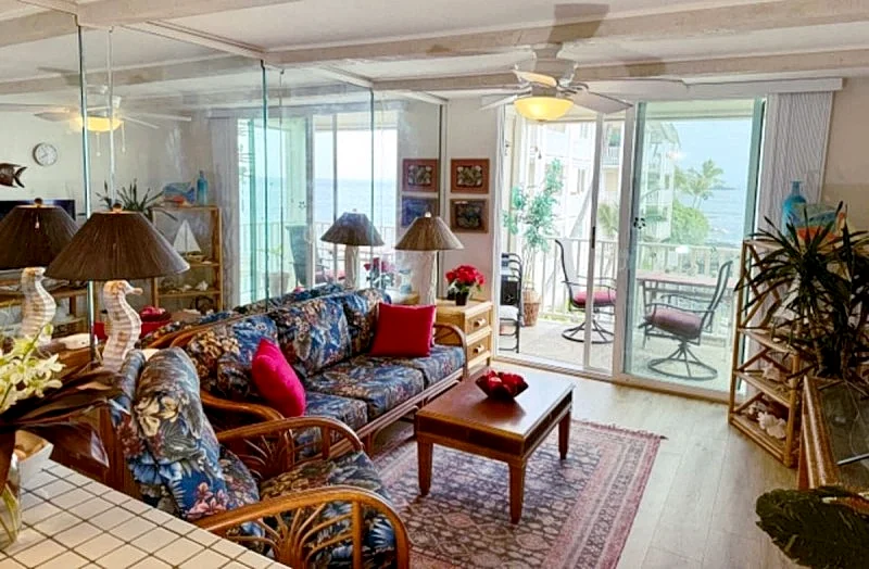 Oceanfront Bliss at Hale Kona Kai 310 - 1BR Retreat in Kailua Kona