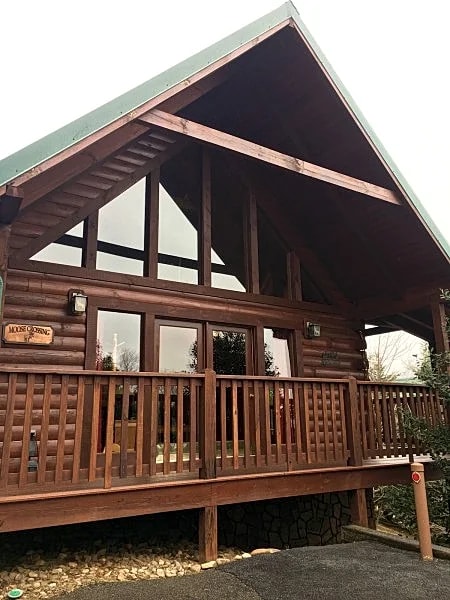 STUNNING 5 STAR CABIN - BREATHTAKING VIEWS. "Highest Location in BBF w/Hot Tub" in Gatlinburg, Tennessee, United States — photo 5