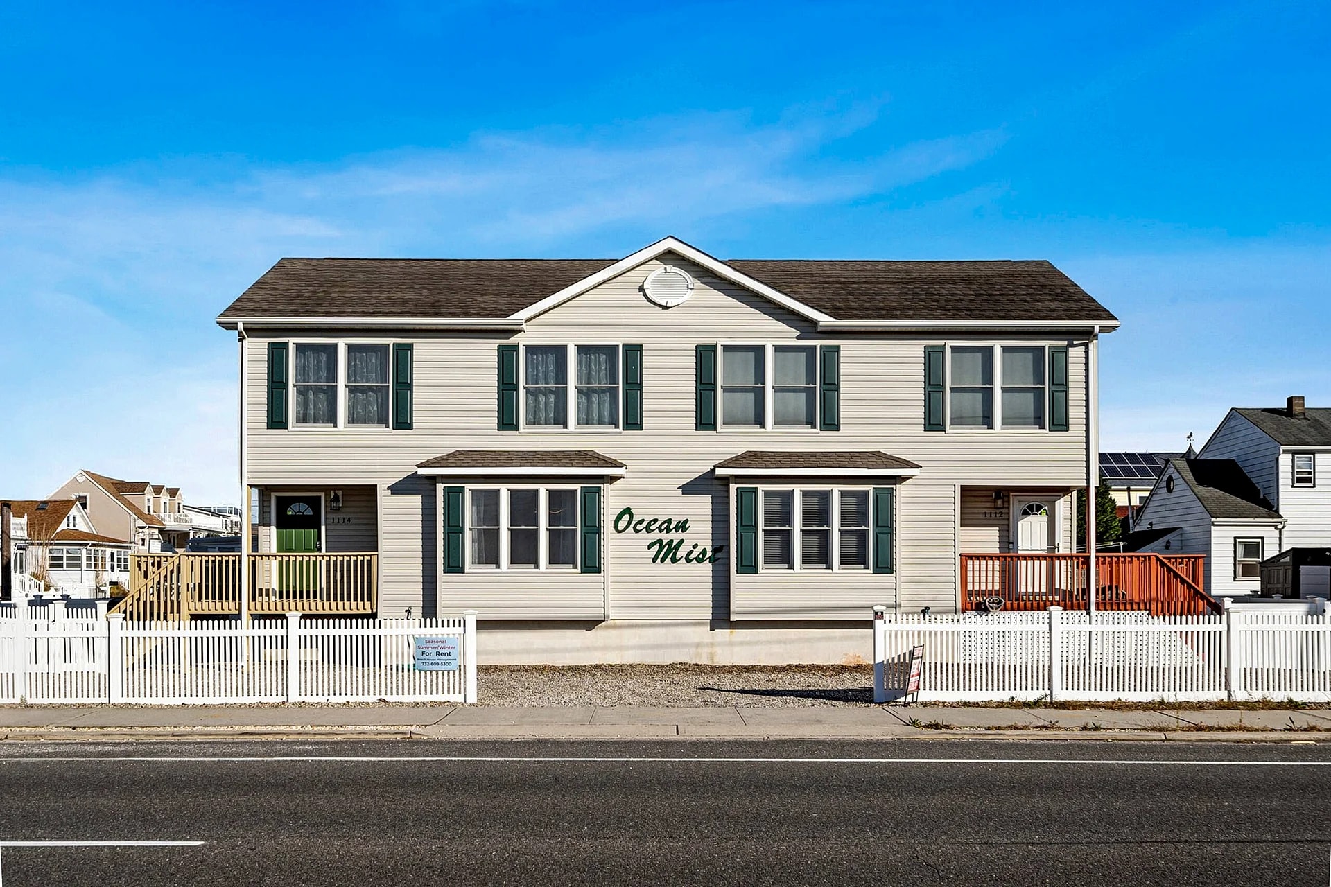 Wow. Newly re-done Great Location: 3-Bdrm 3-Bthrm in Seaside Park, New Jersey, United States — photo 5