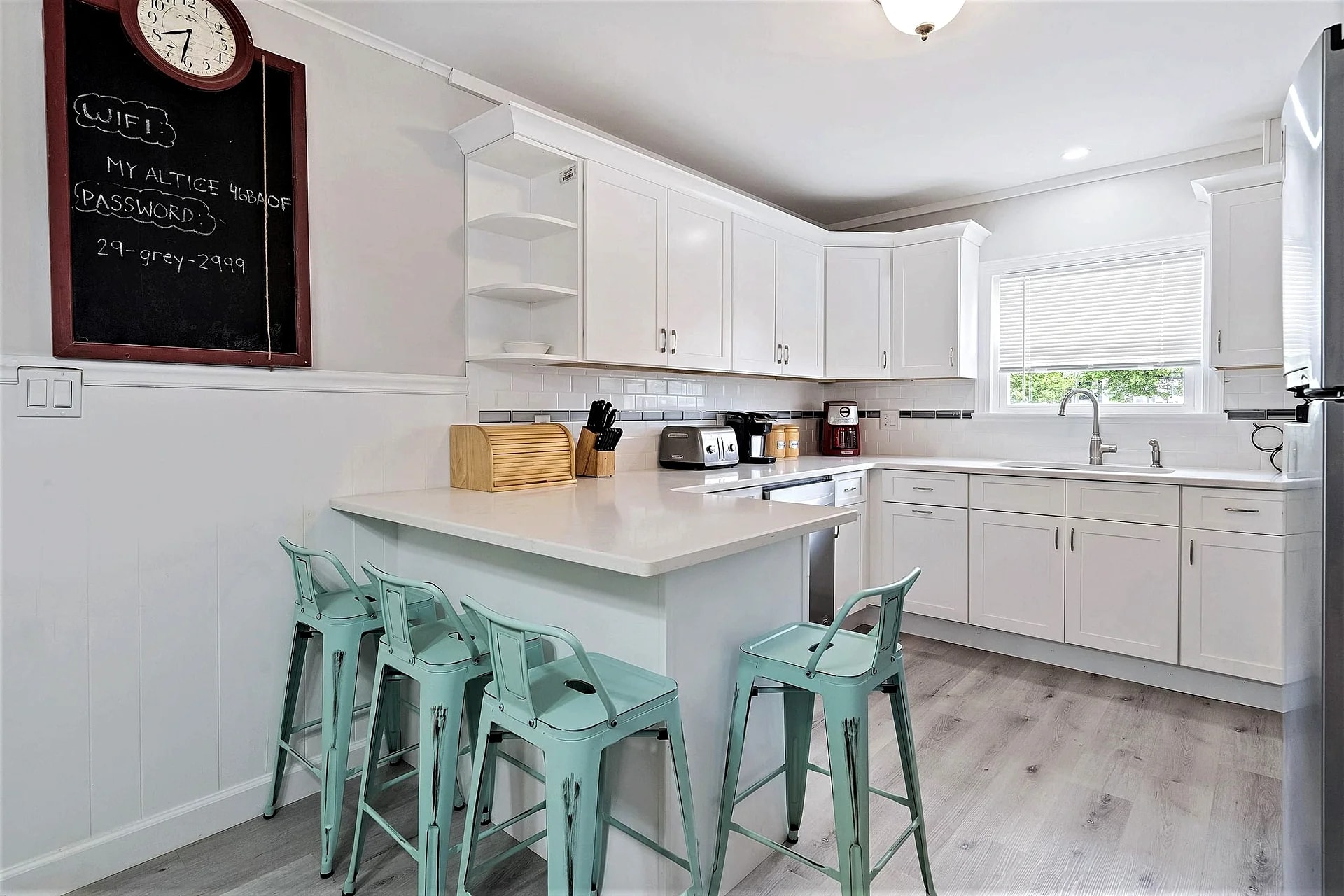 Spacious 4-Bdroom, 3-Baths, Game rm, Pet Friendly in Seaside Heights, New Jersey, United States — photo 2