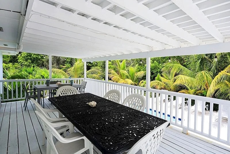 Villa Pure Serenity - Near Grace Bay Beach - Newly Remodelled in Leeward Settlement, Caicos Islands, Turks And Caicos Islands — photo 4