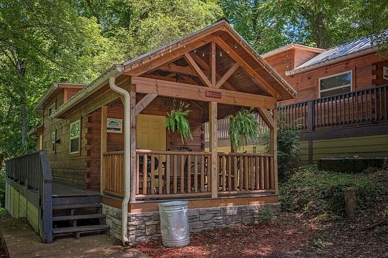 Sophie Cabin | National Forest Tiny Cabin in Chattanooga, Tennessee, United States — photo 5