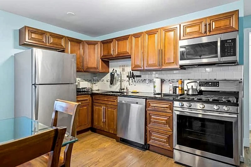 Spacious 4-bedroom, 2-Bath Beach Block in Seaside Heights, New Jersey, United States — photo 3