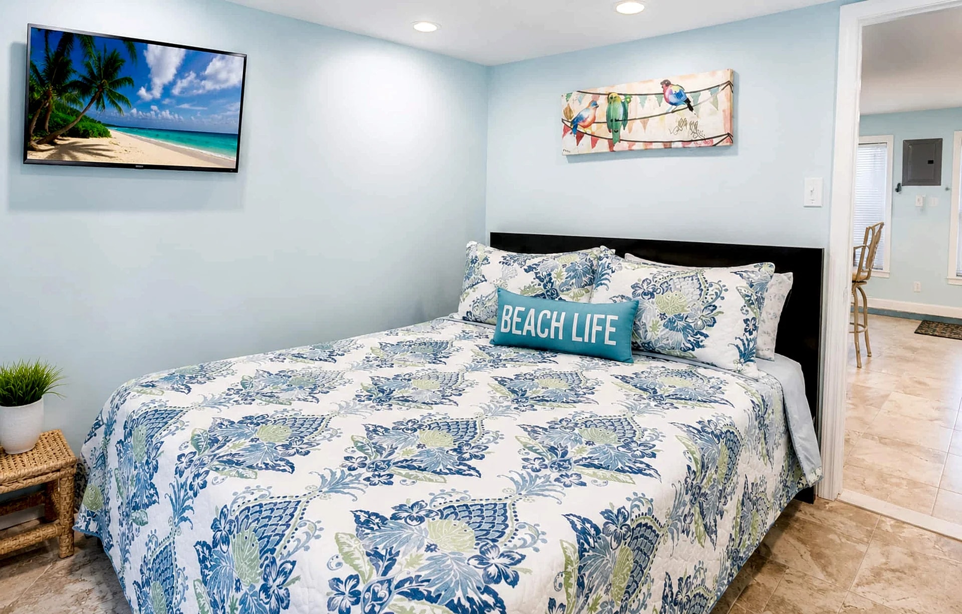 Beach Block Bliss! 2bdrm, steps to the Beach! in Seaside Heights, New Jersey, United States — photo 5