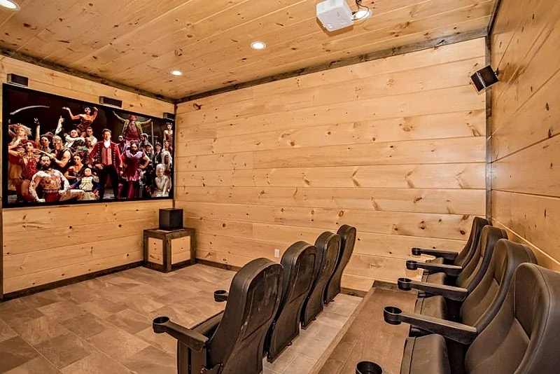 Free Tickets | Theater, Game Room, Hot Tub, & Fire in Gatlinburg, Tennessee, United States — photo 5
