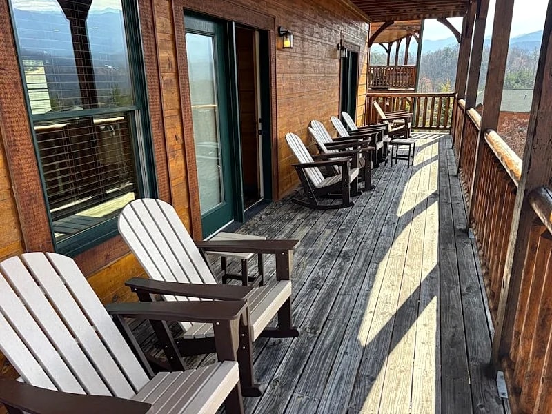 Views Above The Rest: Game Area, Theater Room, Hot Tub in Gatlinburg, Tennessee, United States — photo 4