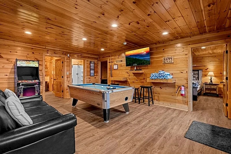 All About The View Cabin: Game Room, Pool Table, Theater in Gatlinburg, Tennessee, United States — photo 3