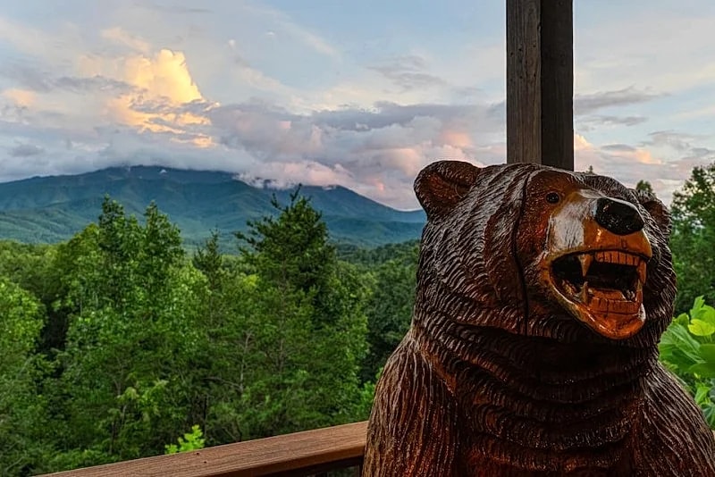 Smoky Mountain Timeless w/ mtn views, game room, hot tub in Gatlinburg, Tennessee, United States — photo 5
