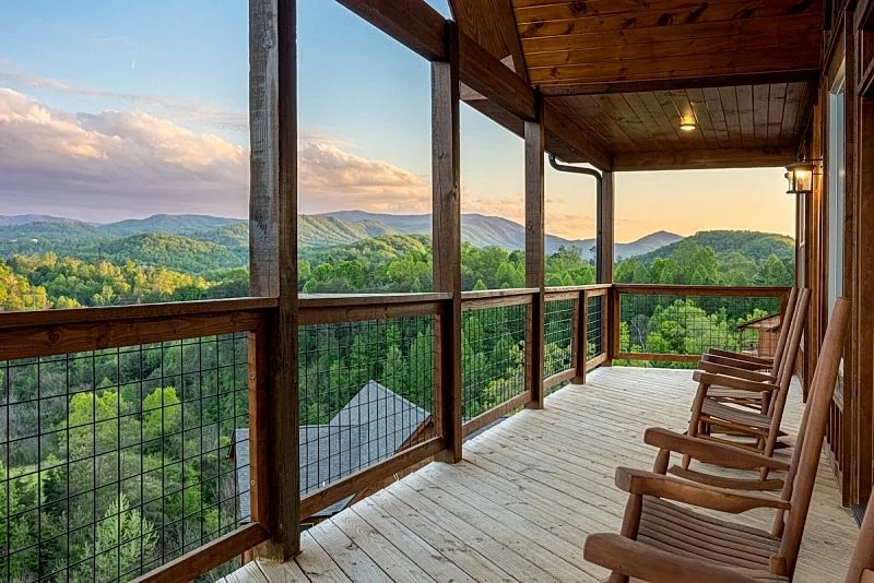 Smoky Mountain Paradise! Private Pool, Gameroom, Hot Tub