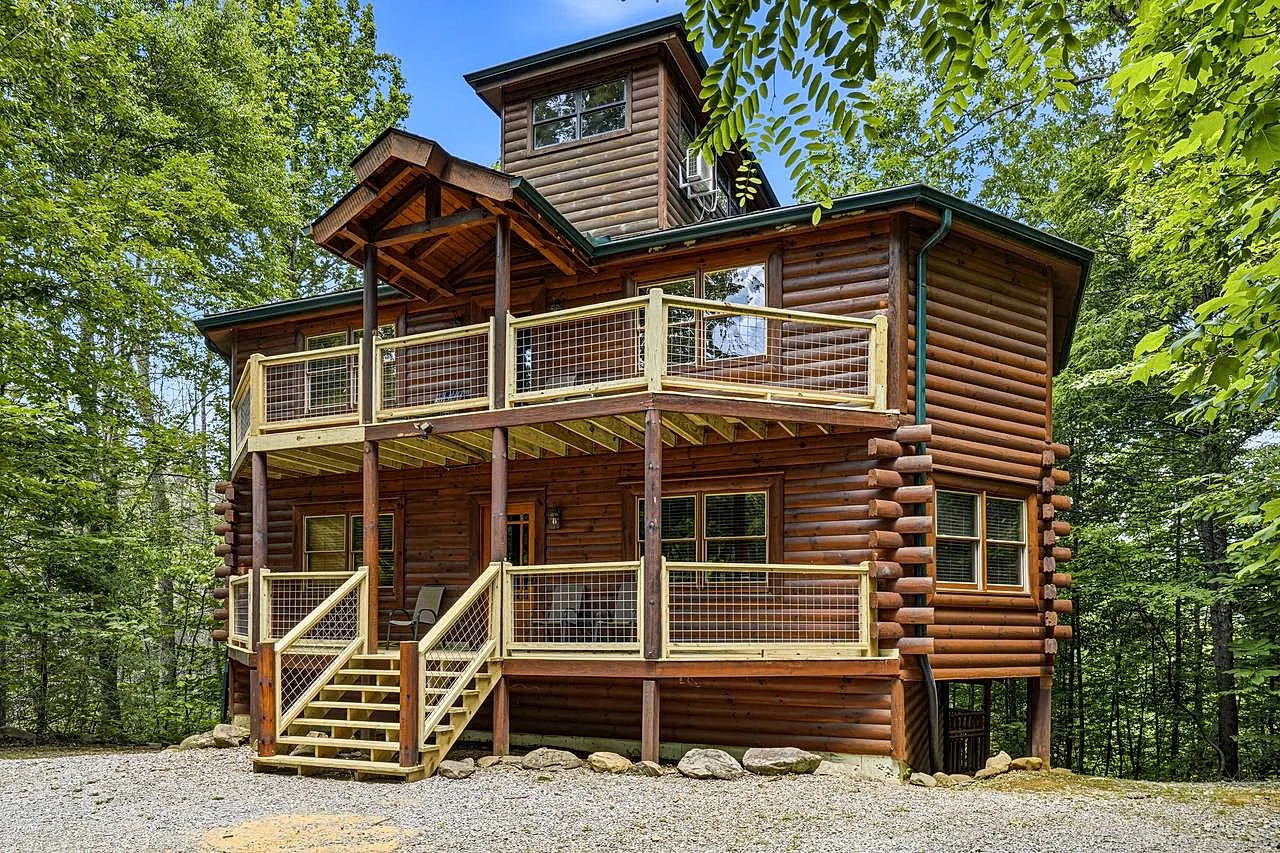 Cherokee Pool Lodge - Cosby Cabin - Smoky Mountains