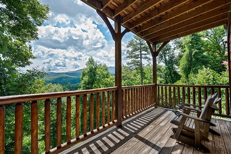 Smoky Mountain High Cabin w/ Views, Game Room & Hot Tub in Gatlinburg, Tennessee, United States — photo 2