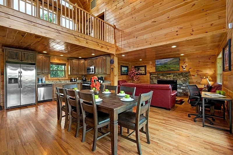 Smoky Mountain Dreams Cabin, Downtown Gatlinburg, Views in Gatlinburg, Tennessee, United States — photo 5