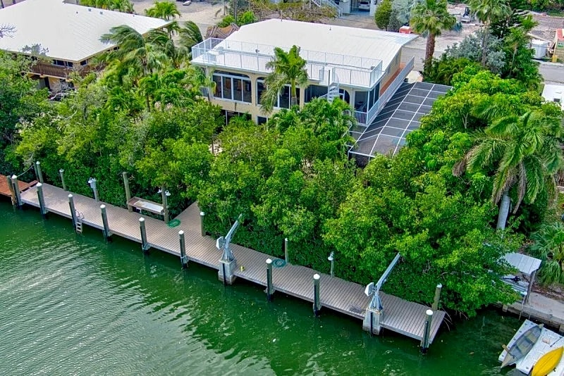 Big Kahuna an Inviting 5BR, 4BA Home in the Florida Keys in Marathon, Florida, United States — photo 2