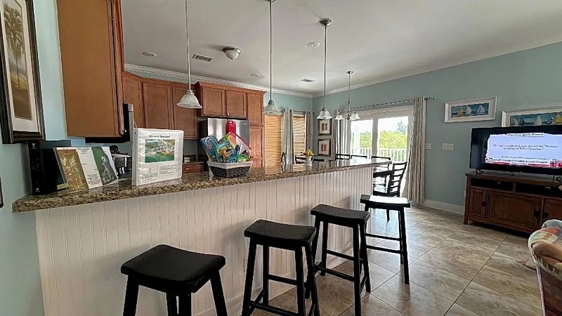Sunset Pointe at Vaca Cove 4BR 3 BA Ocean View w/ Dock in Marathon, Florida, United States — photo 4