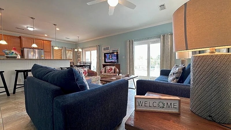 Sunset Pointe at Vaca Cove 4BR 3 BA Ocean View w/ Dock in Marathon, Florida, United States — photo 2